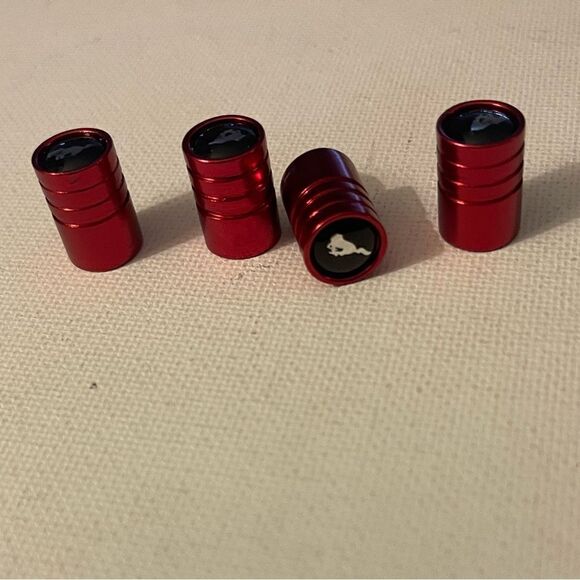 Mustang Logo valve Stem caps in Red set of 4 NWT - Picture 3 of 4